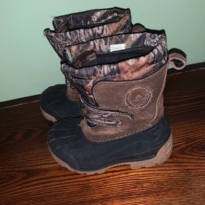 Ozark Trail Boots Size 7